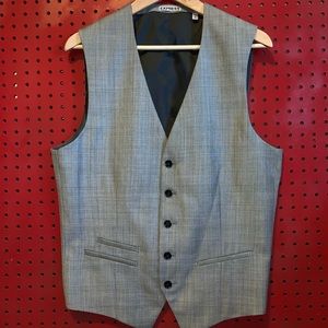 Express patterned vest.
